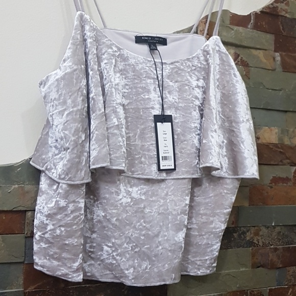 🌶Romeo & Juliet Velvet Cropped Tank - Picture 4 of 5